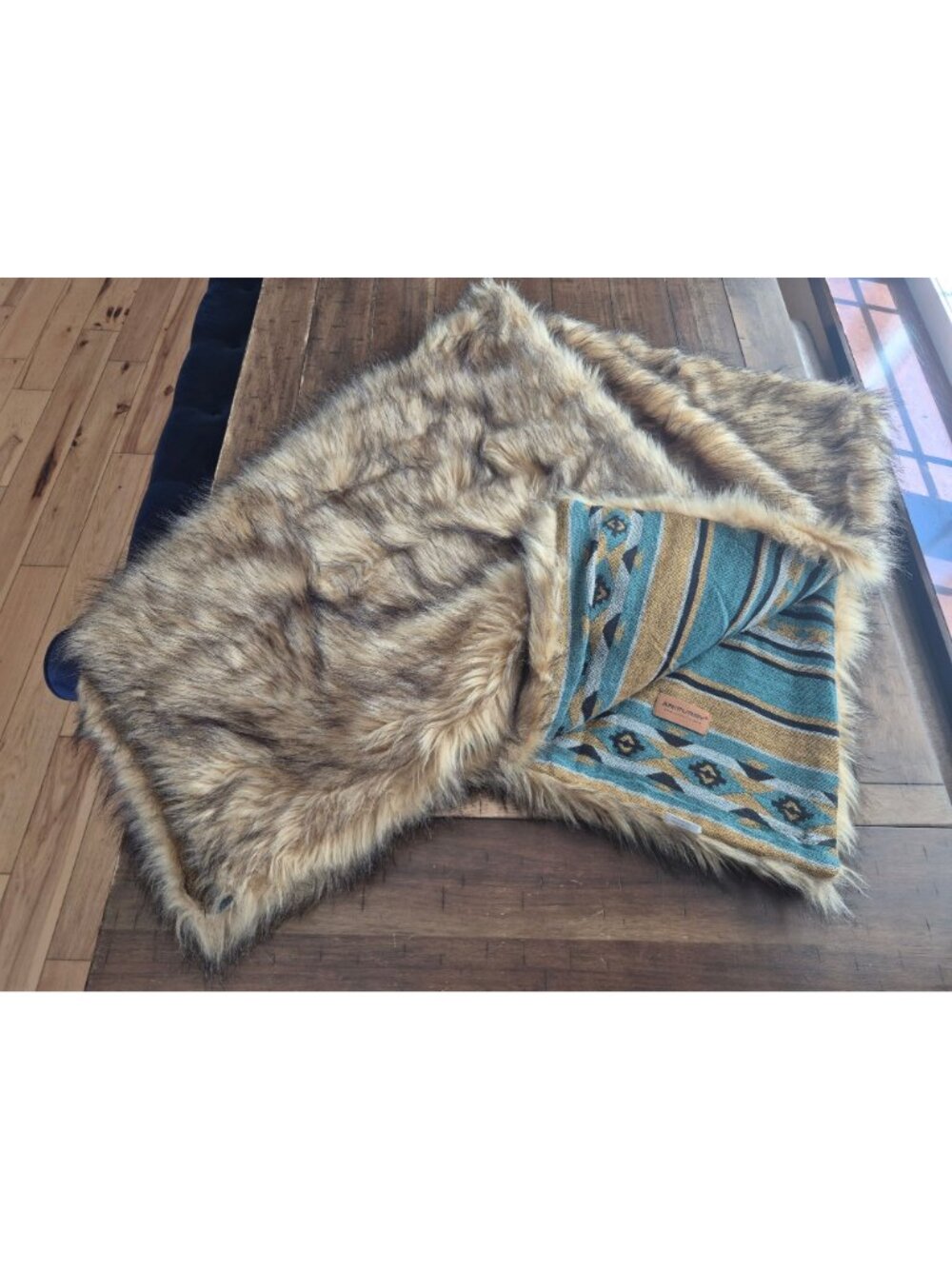 Faux Fur & Southwest Pattern Throw Blanket - Cozy & Stylish Reversible Design By - Picture 4 of 6